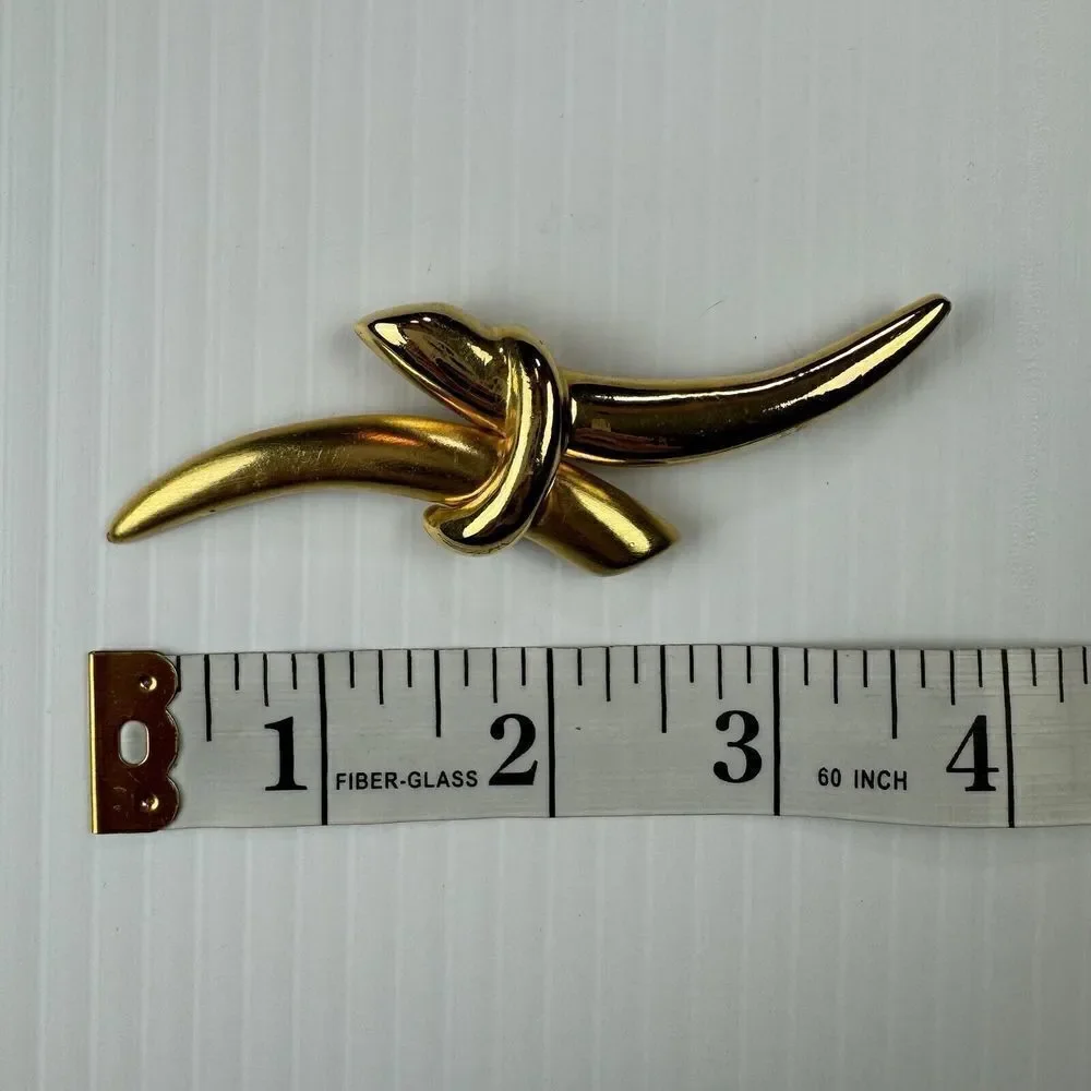 Vintage Goldtone Abstract Horn Design Brooch Pin Statement Piece